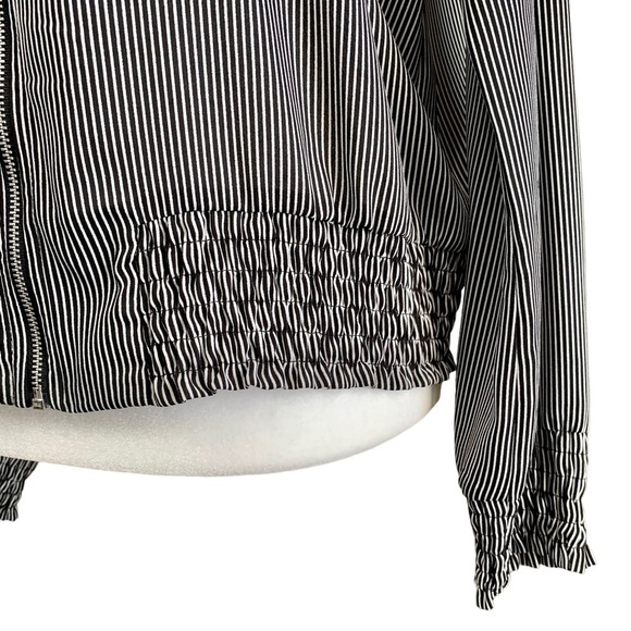 NWOT Maurices Zip Up Light Weight Jacket - Picture 9 of 14